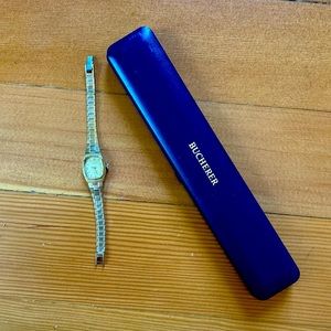 I’m selling a bucherer watch which is size small and gold.